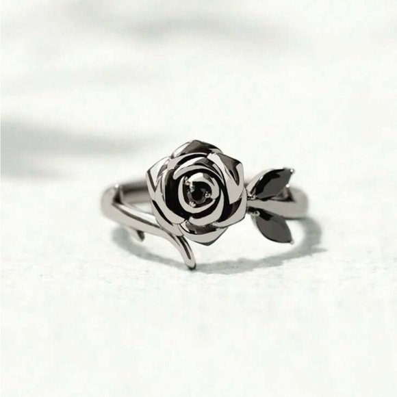 S925 Sterling Silver Black Rose Ring - Picture 4 of 4